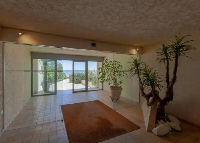 Un Duplex A La * La Baule